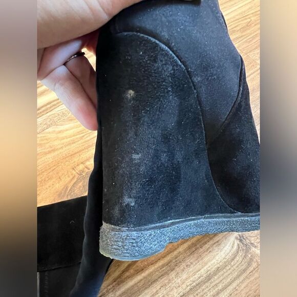 Stuart Weitzman Over-The-Knee Suede Boots, Size 7 - Picture 8 of 11